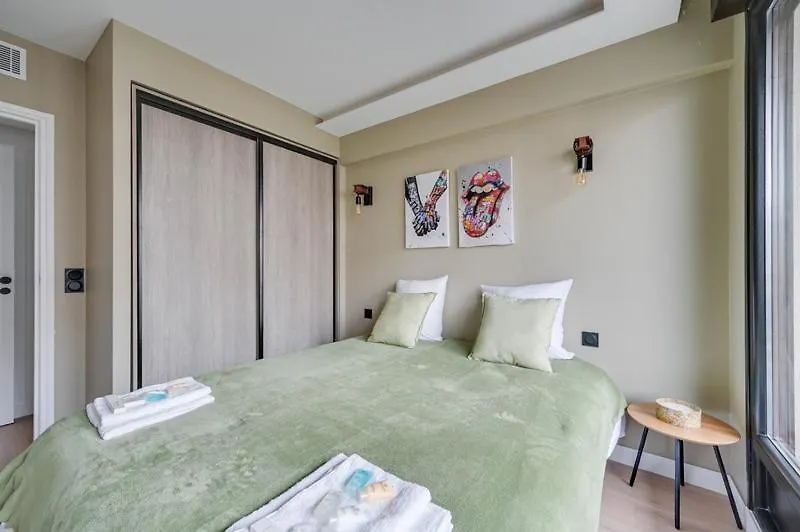184 Suite Quatro - Superb Apartment In Paris. France